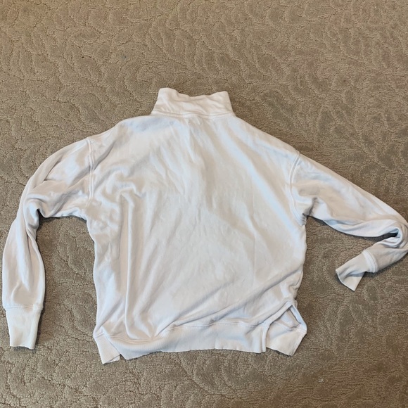 White Sweater - Picture 5 of 5